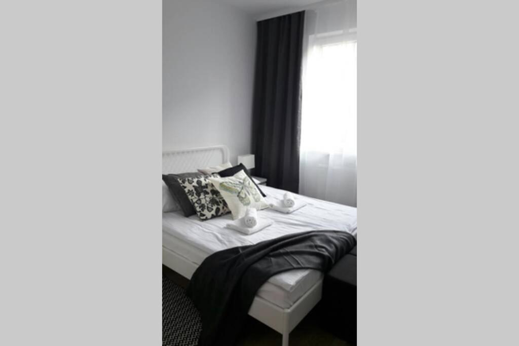 Lux Apartment Close To Medicover And Paley Warsaw Exterior photo